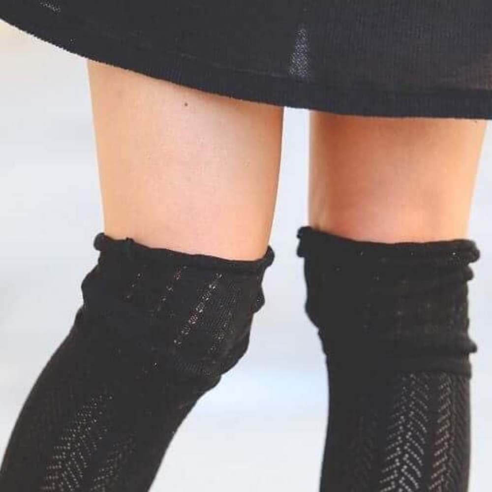 (4) pairs Ladies Socks